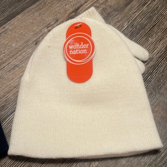 Hat set - Picture 4 of 5